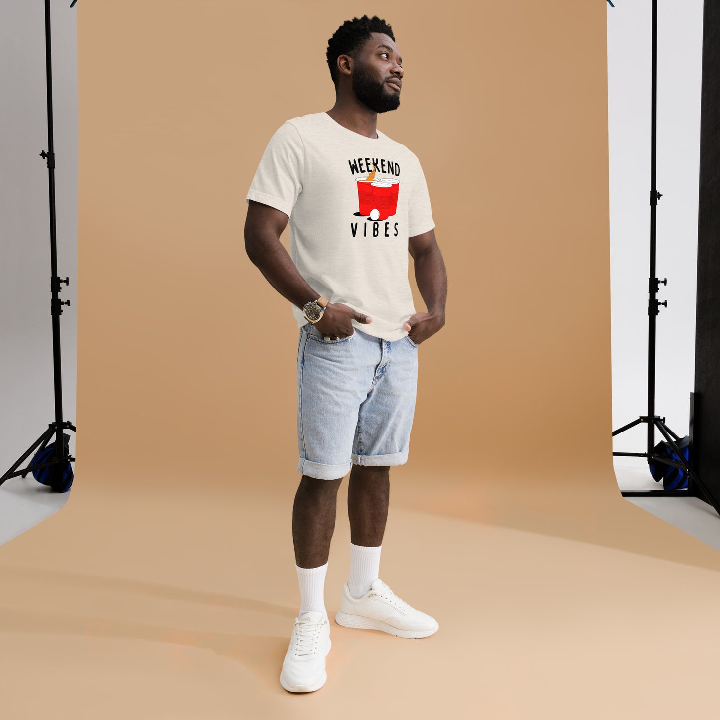 Weekend Vibes Beer Pong Unisex t-shirt