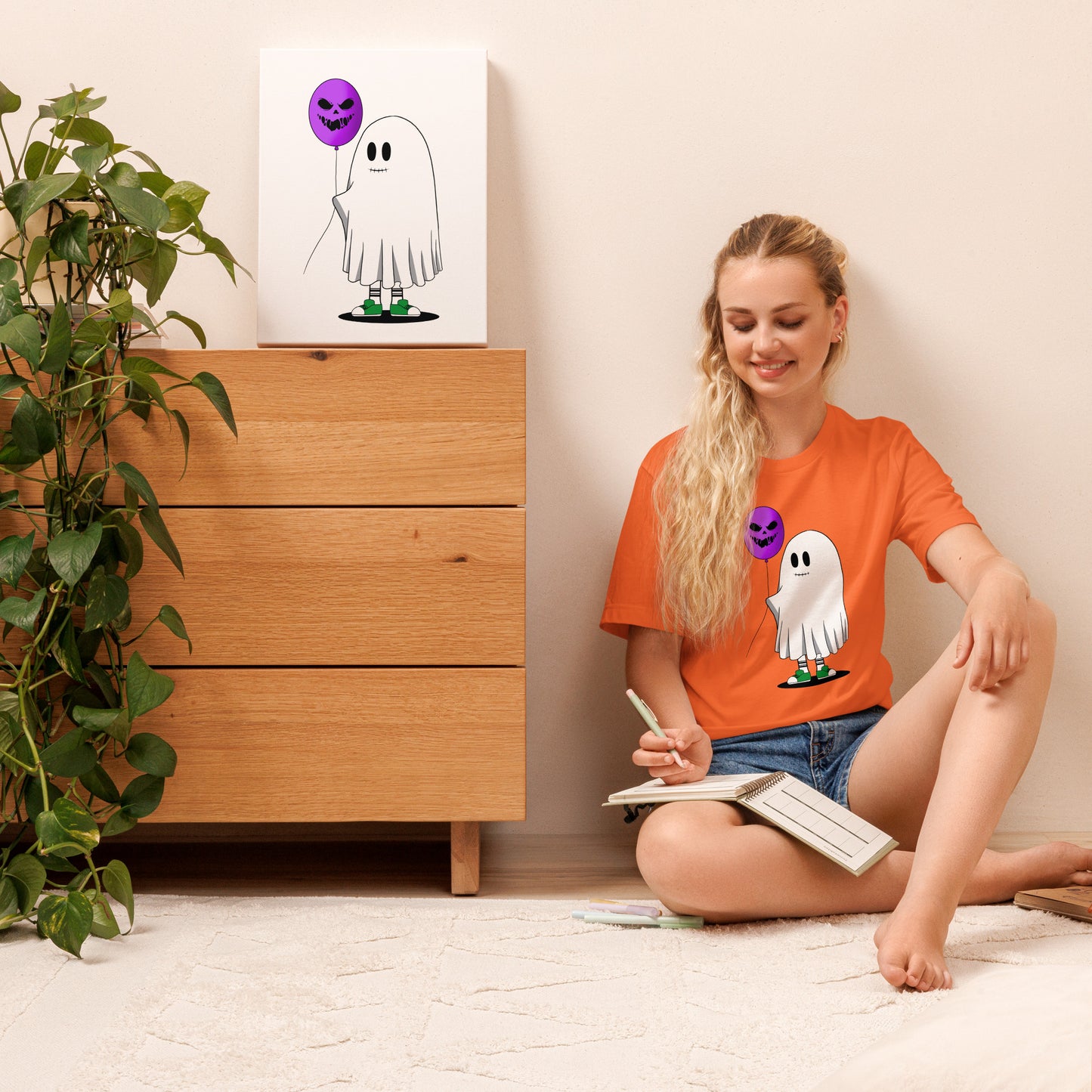Halloween Balloon GhostUnisex t-shirt