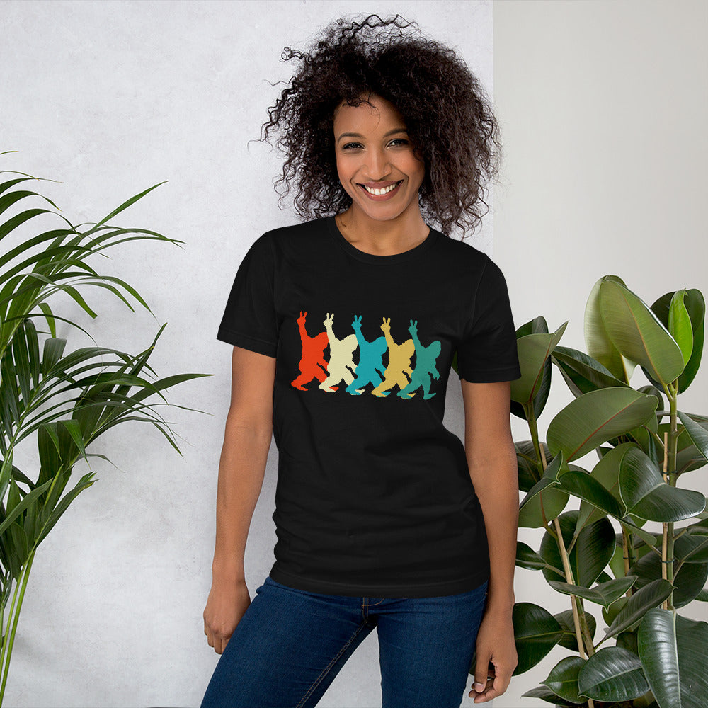Retro Bigfoot DEUCES Unisex t-shirt